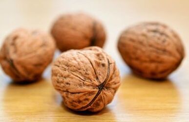 walnuts for strength